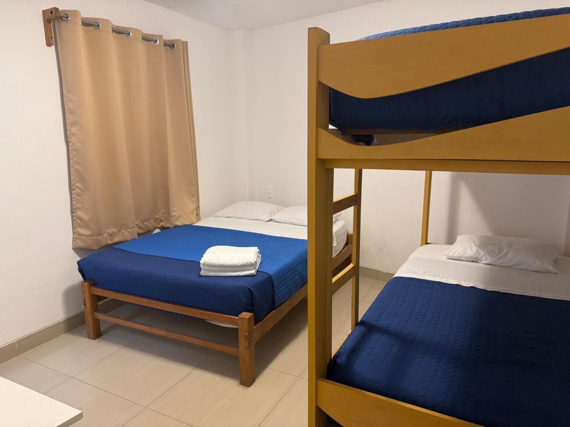 Sgh Paracas Hospedaje Bagian luar foto